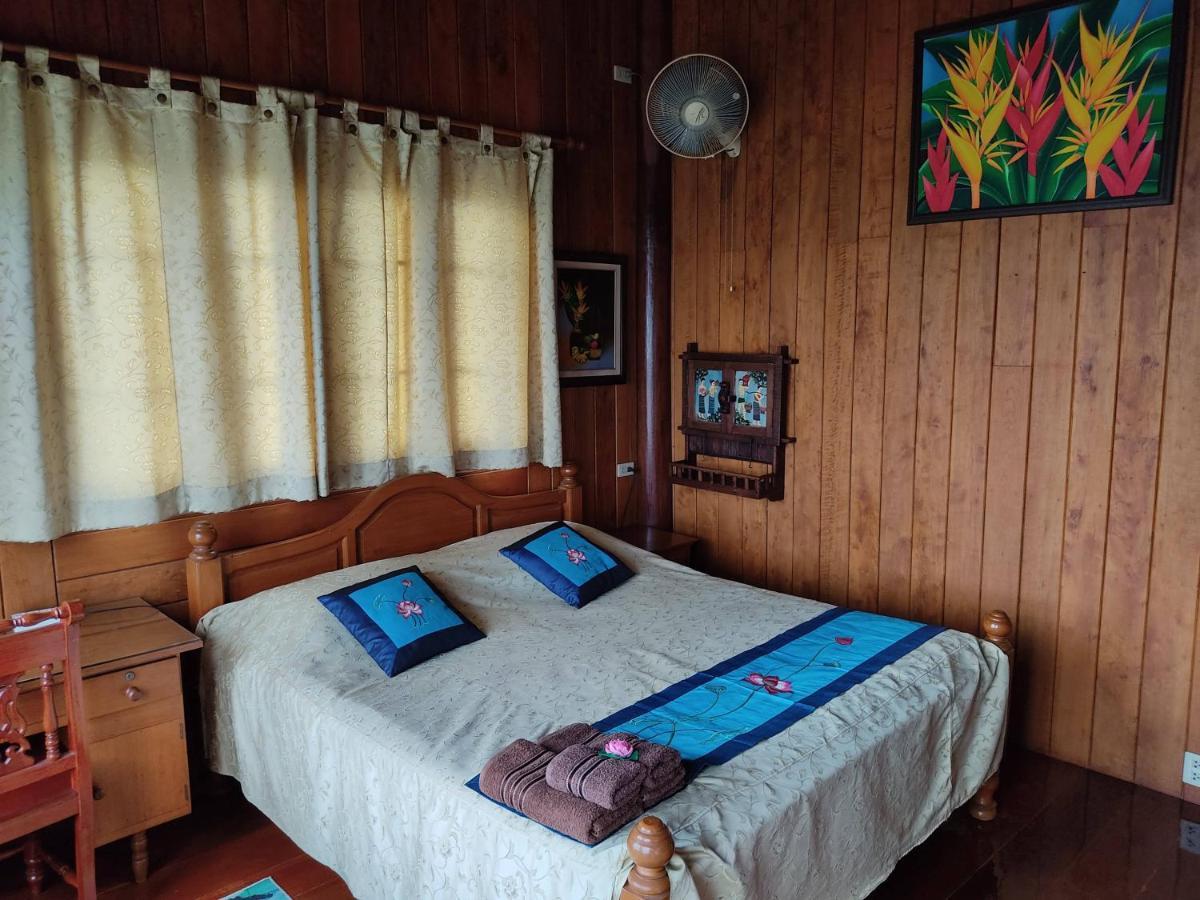 Hidden Holiday House Ban Don Faek المظهر الخارجي الصورة