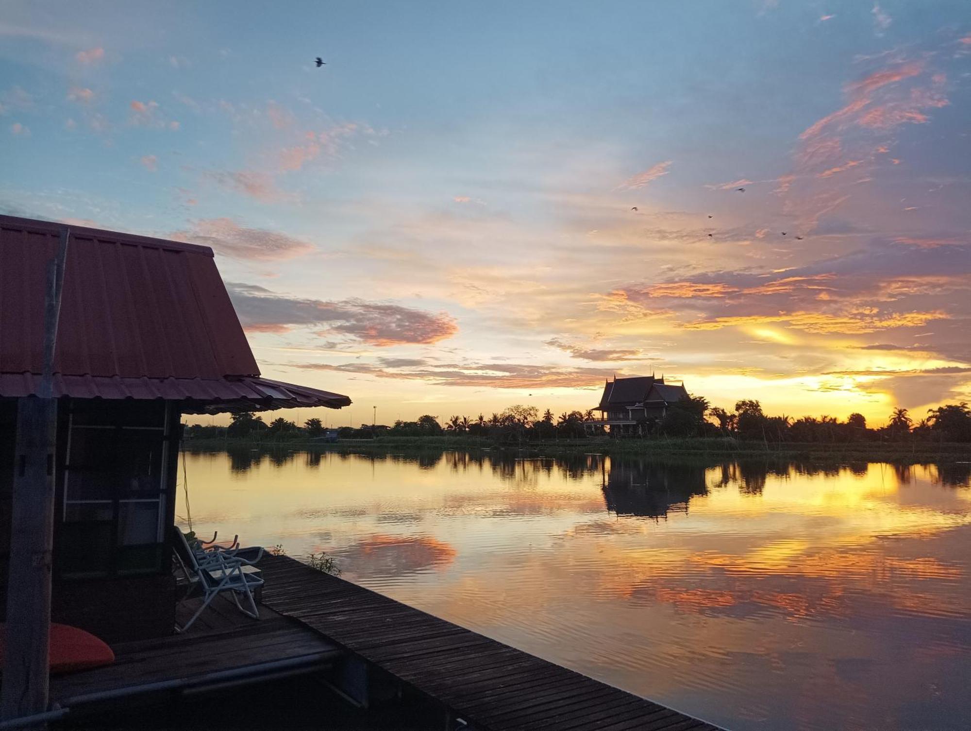 Hidden Holiday House Ban Don Faek الغرفة الصورة