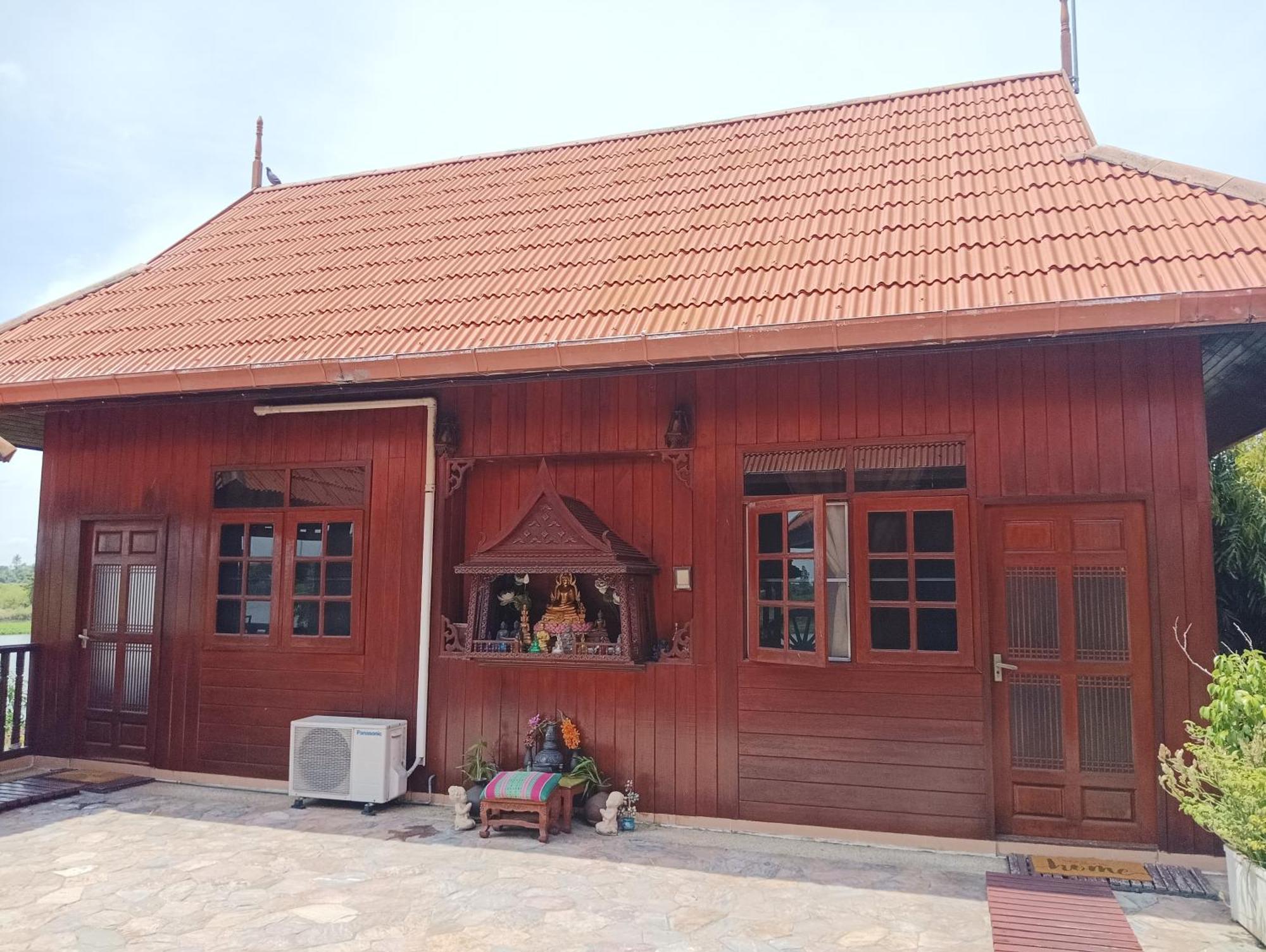 Hidden Holiday House Ban Don Faek الغرفة الصورة